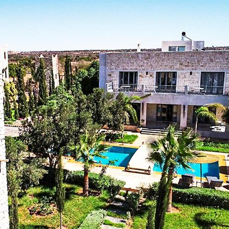 Villa Kamilia Есувейра Екстериор снимка