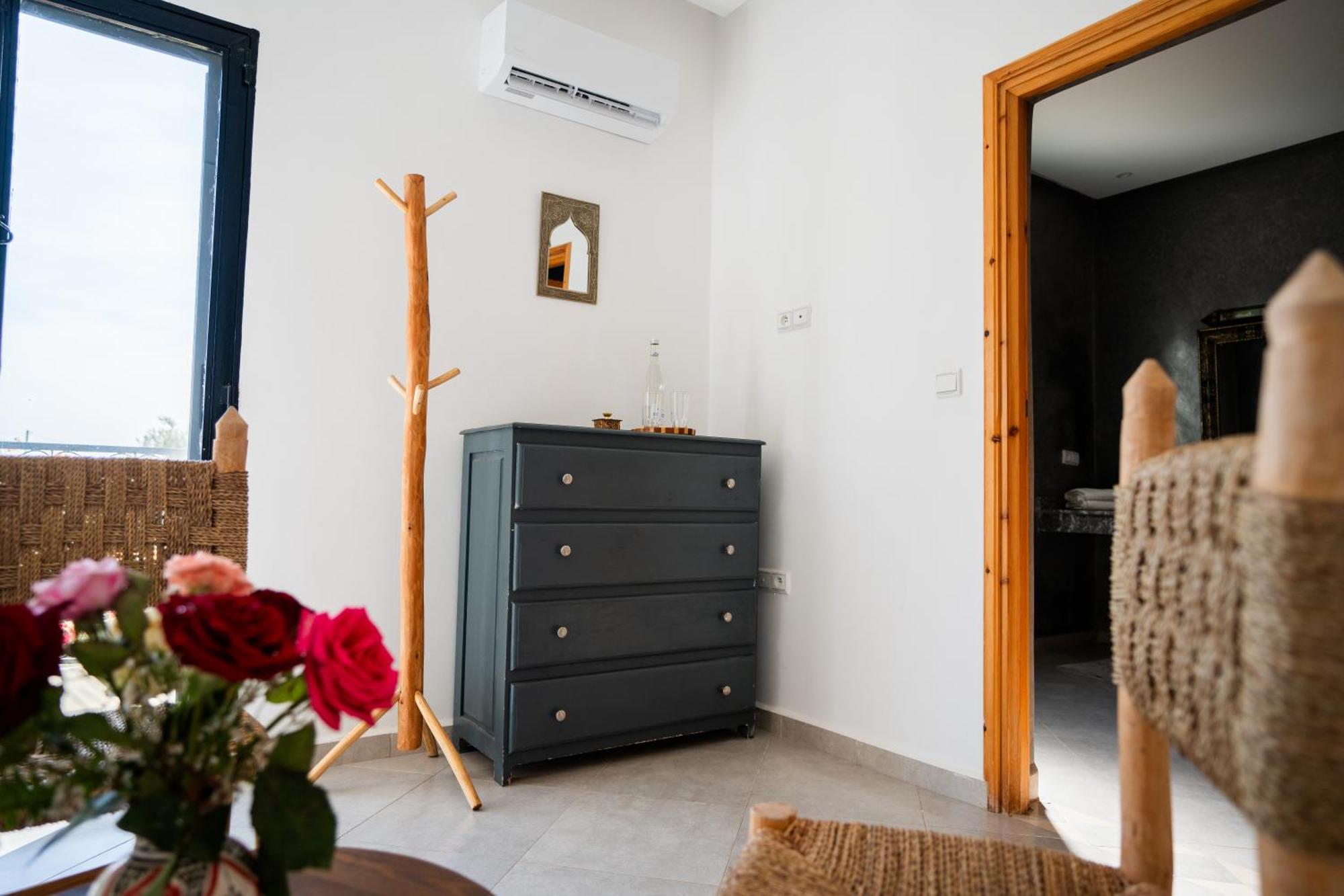 Villa Kamilia Есувейра Екстериор снимка