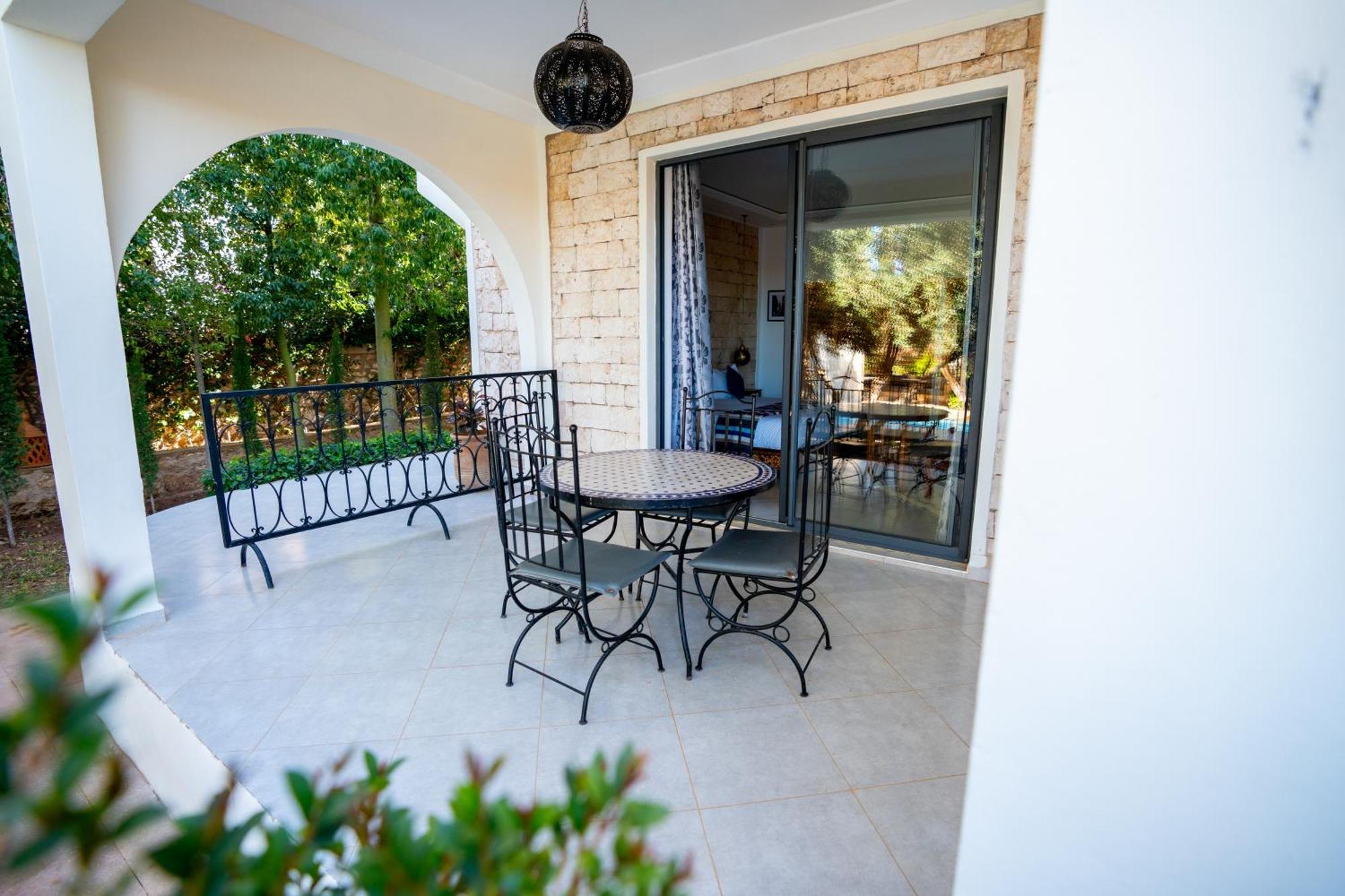Villa Kamilia Есувейра Екстериор снимка