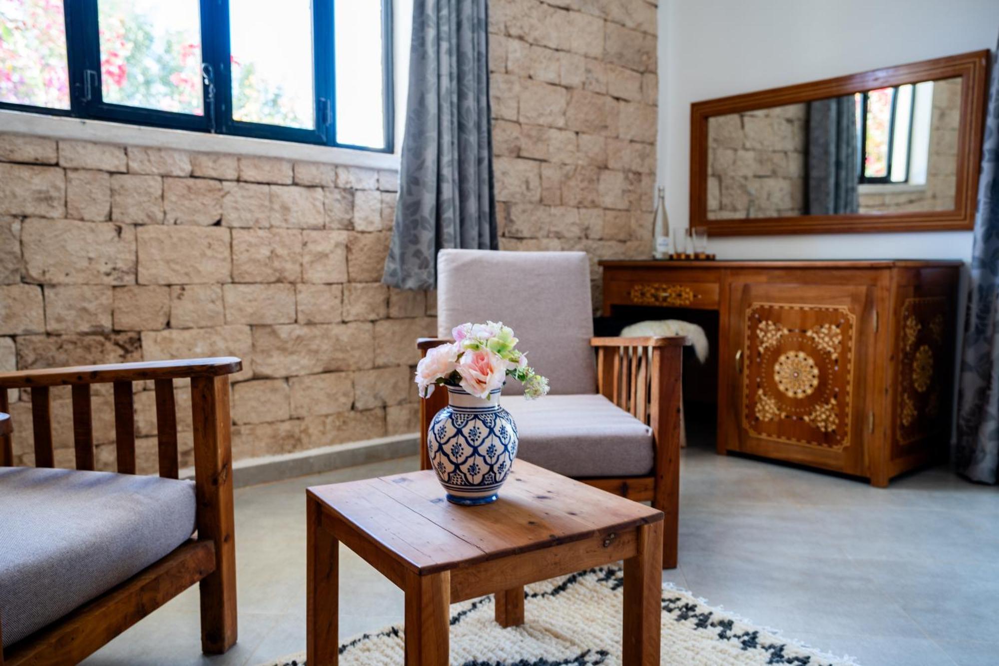 Villa Kamilia Есувейра Екстериор снимка