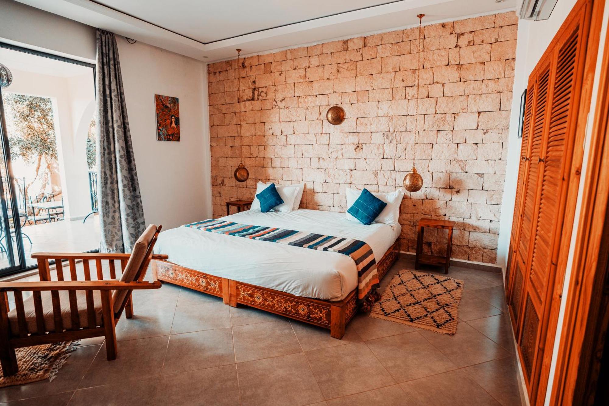 Villa Kamilia Есувейра Екстериор снимка