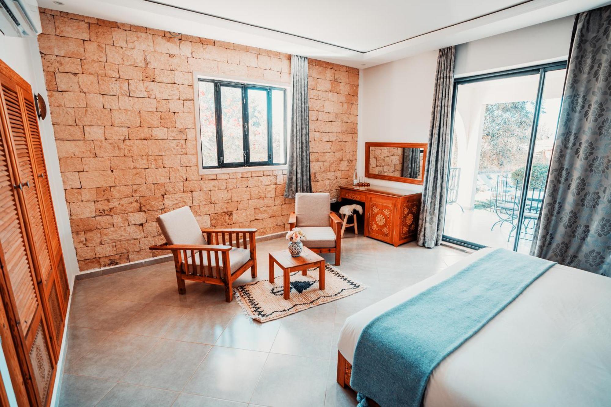 Villa Kamilia Есувейра Екстериор снимка