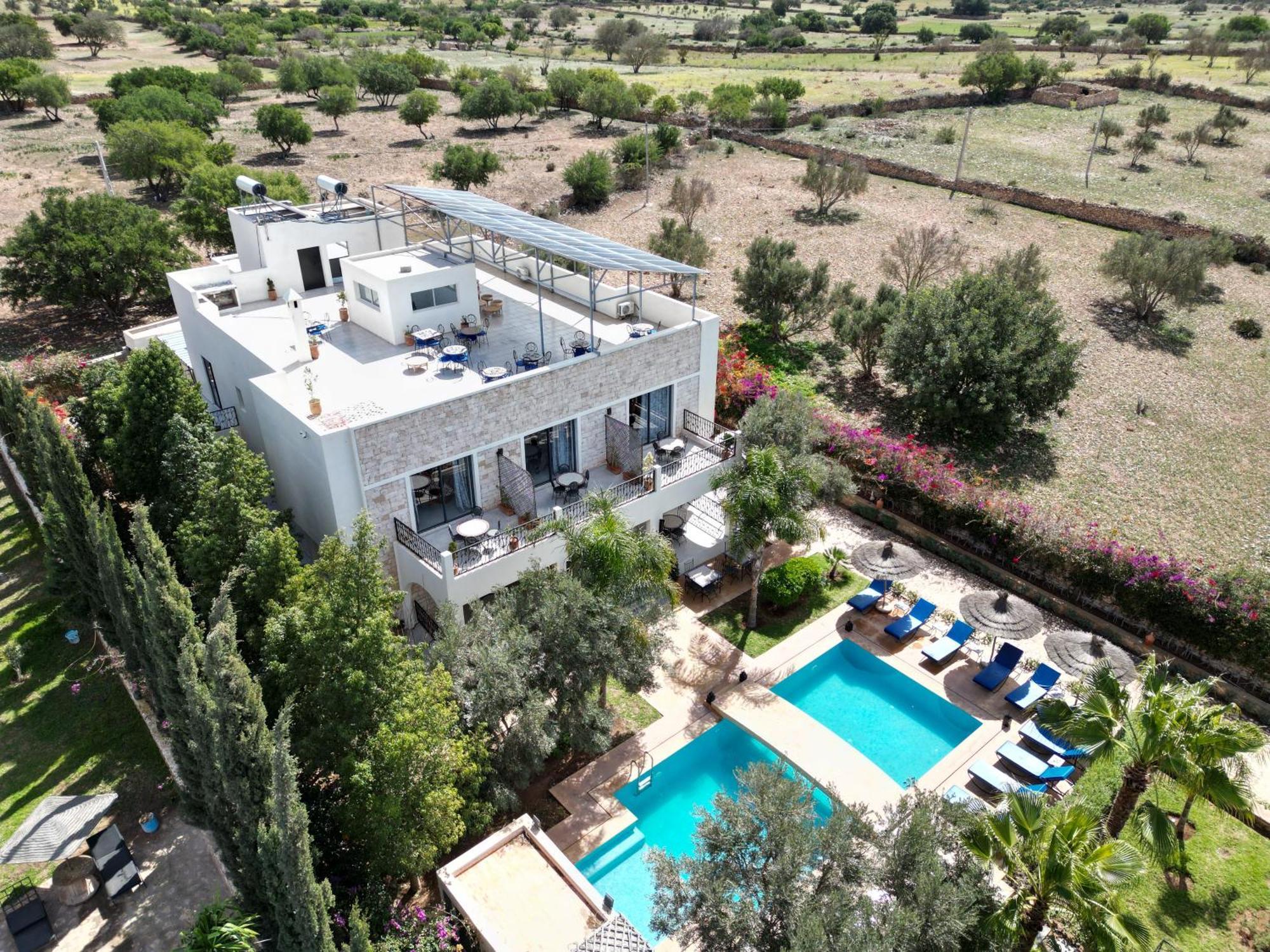 Villa Kamilia Есувейра Екстериор снимка